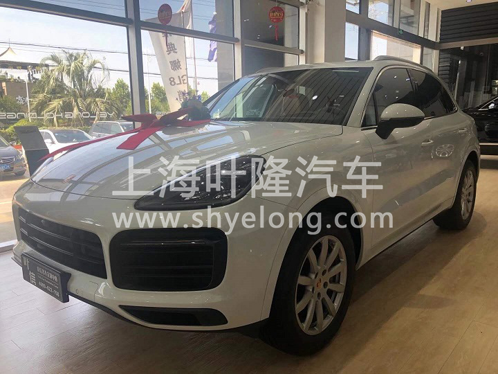 保時捷卡宴S 白紅 葉隆汽車展廳現(xiàn)車實(shí)拍